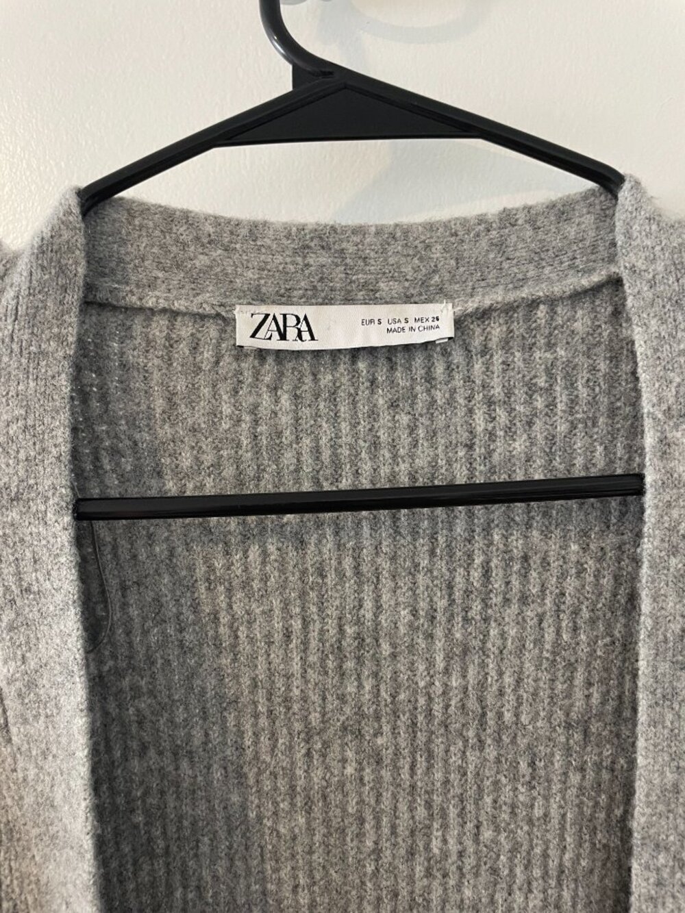 Zara Long Knit Ribbed Cardigan - Picture 2 of 3
